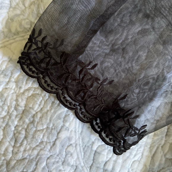 Yves St.Clair Sheer Button Up- Size M - Picture 6 of 6